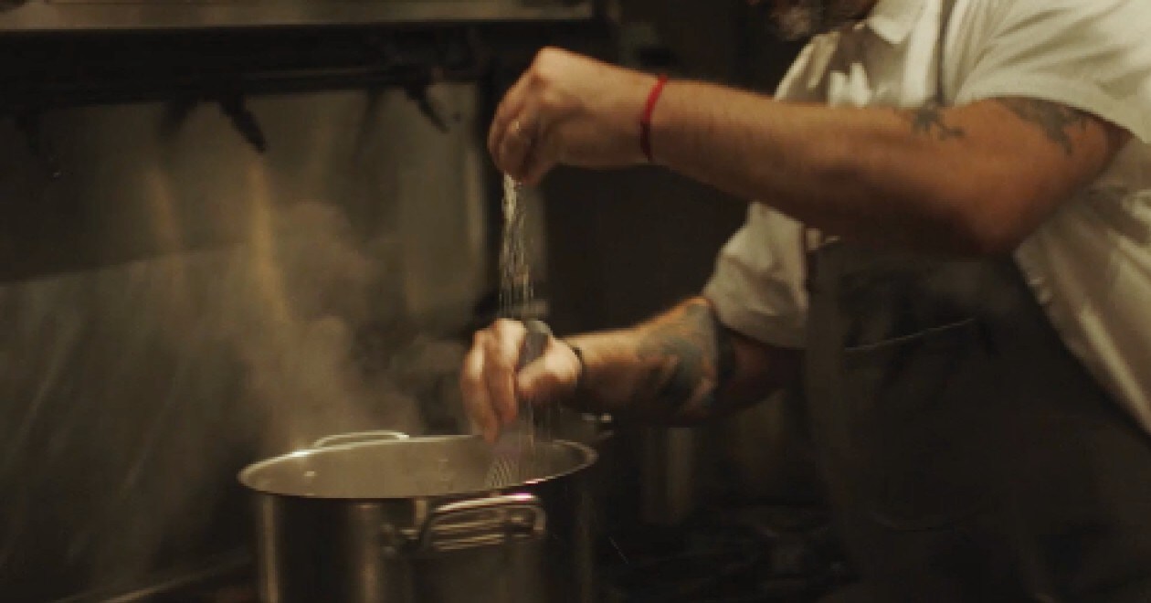 Knorr Professional is designed to withstand the pressures of the professional kitchen, and is made from natural and sustainably sourced ingredients.