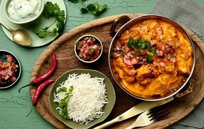 BUTTER CHICKEN AND PRAWN CURRY