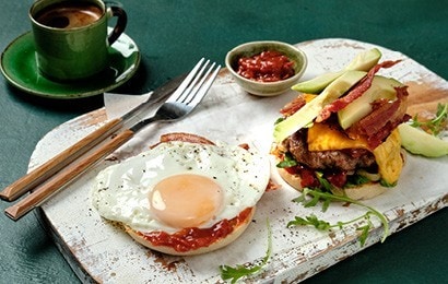 THE ULTIMATE BREAKFAST MUFFIN