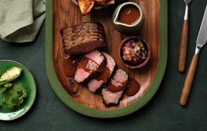 MEXICAN ROAST BEEF FILLET WITH PICCO DE GALLO AND SWEET POTATO WEDGES