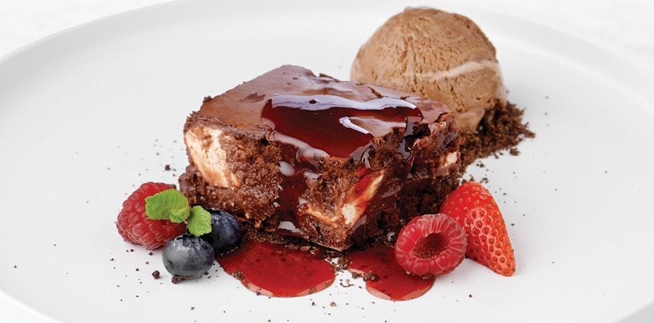 Warm Up Your Menu with Carte d’Or Winter Dessert Inspiration