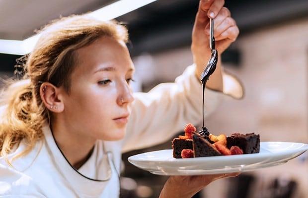 CARTE D’OR: THE WINTER DESSERT HERO OF YOUR KITCHEN