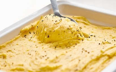 CHEESY PUMPKIN MASHED POTATOES