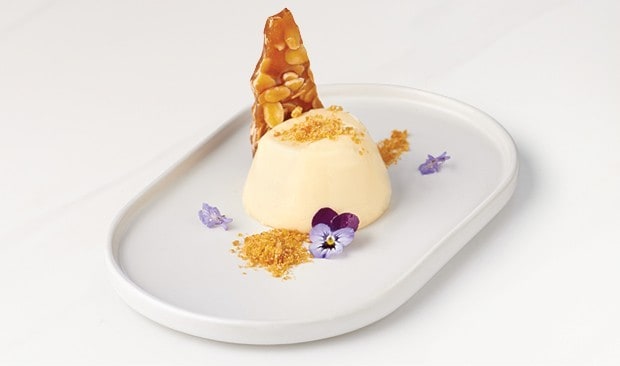 Cracked Honey Crème Brûlée