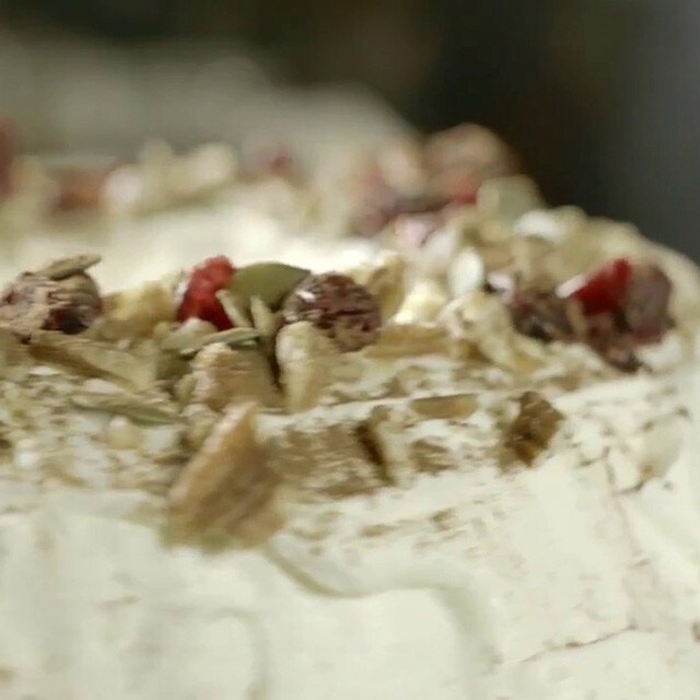 Watch : Carrot Cake with Cream Cheese
