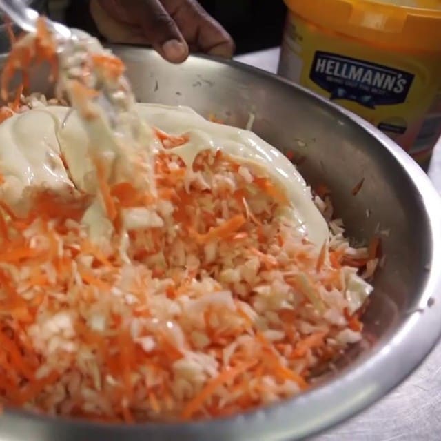 Watch : How to keep Coleslaw from turning soggy