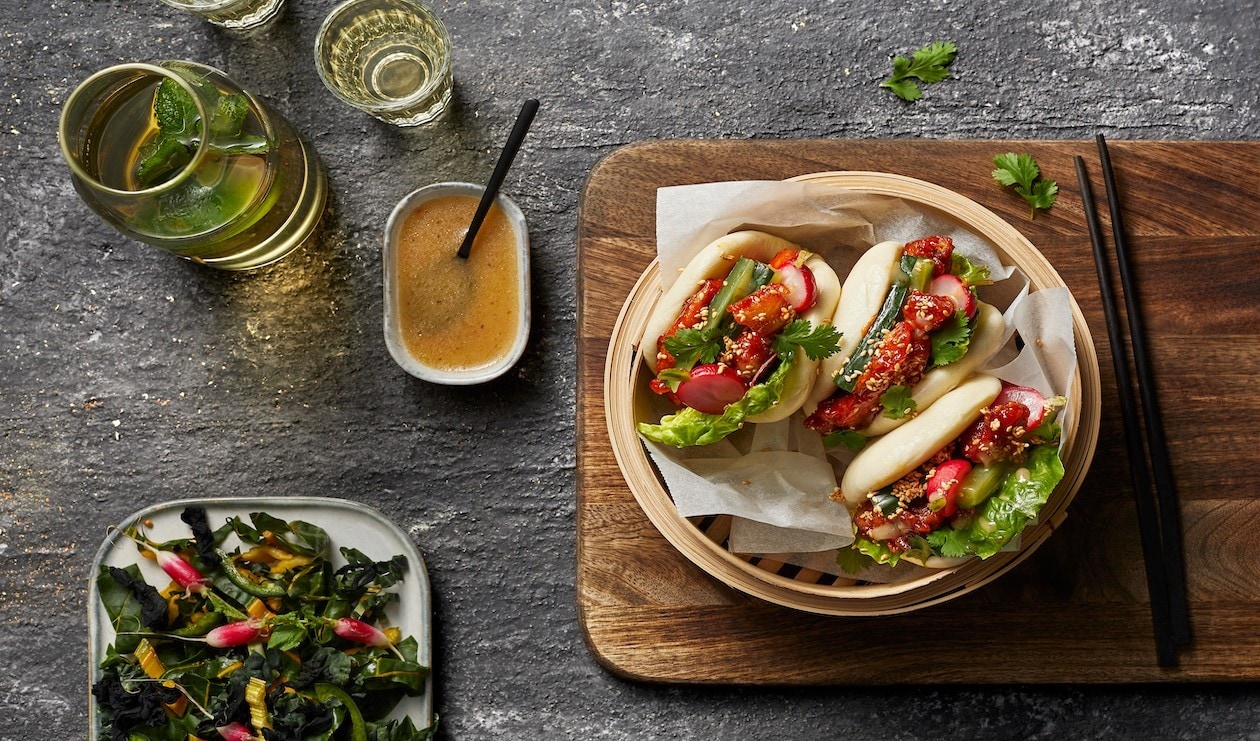 Lemon Za’atar Fried Chicken Bao