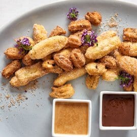 Churros With Chocolate Sauce