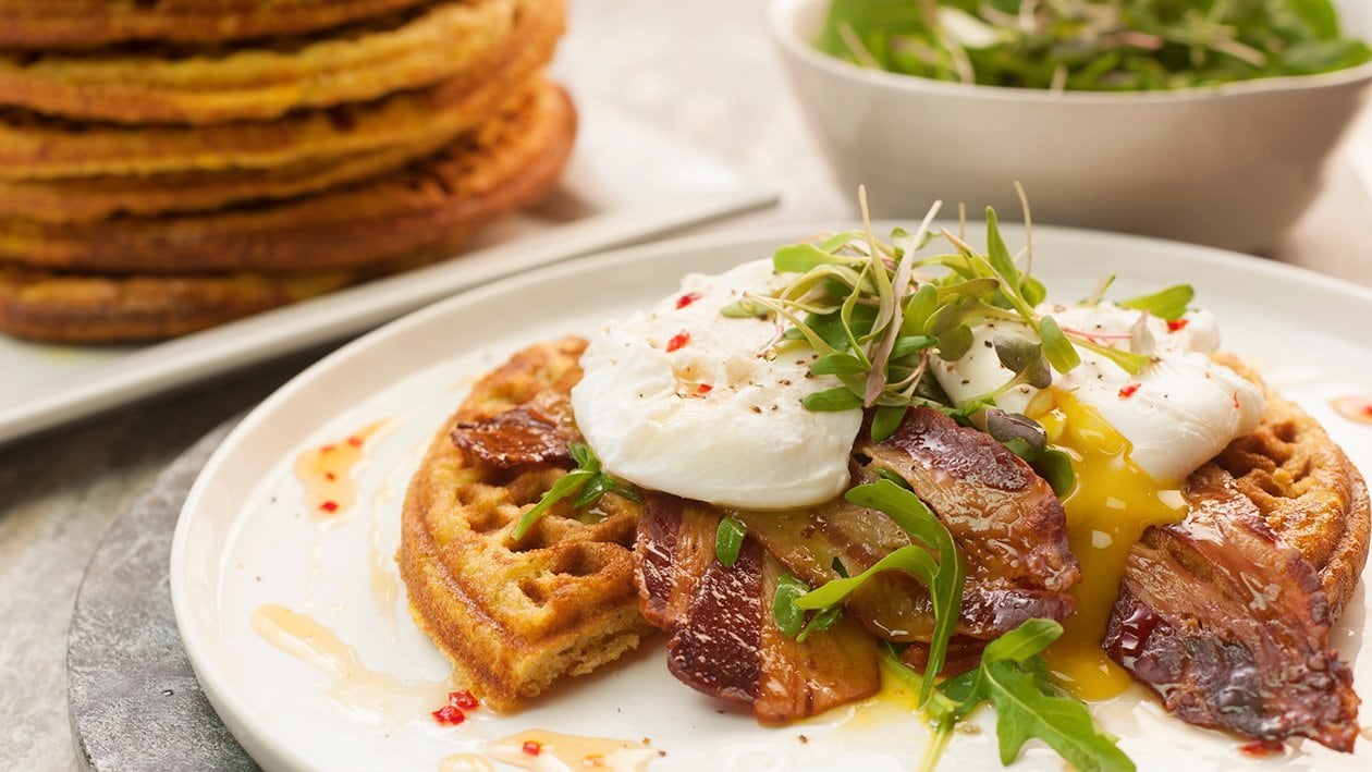 Cornbread Waffle with Rocket, Crispy Bacon, Poached Egg and  Chilli Honey Drizzle – - Recipe