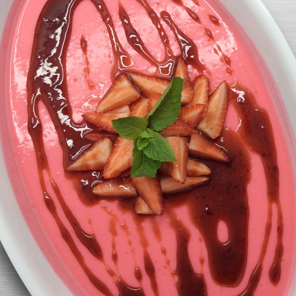 Strawberry Yoghurt Jelly Dessert