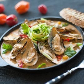 Mussels in a Spicy Coconut Cream on a Bed of Courgette Spirals